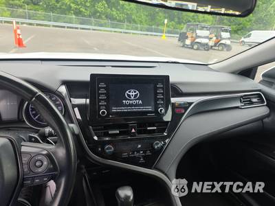 2024 Toyota Camry SE - zdjęcie 11 z 39 - miniatura