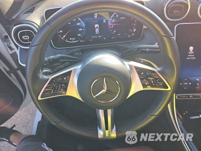 2025 Mercedes-Benz C 300 - zdjęcie 10 z 25 - miniatura