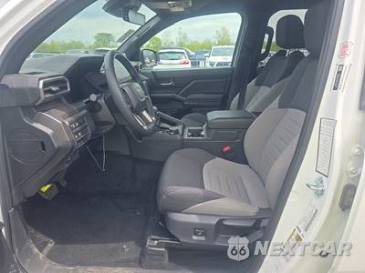 2025 Toyota Tacoma TRD Off-Road Crew Cab Medium Bed - zdjęcie 7 z 27 - miniatura