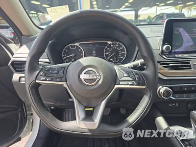 2026 Nissan Altima SV - zdjęcie 10 z 18 - miniatura