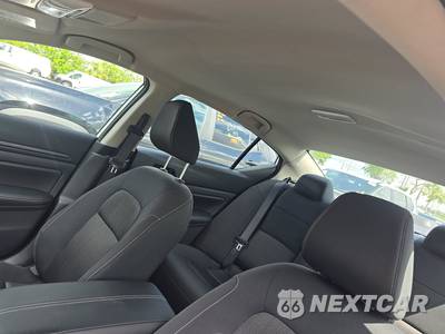 2026 Nissan Altima SV - zdjęcie 17 z 18 - miniatura