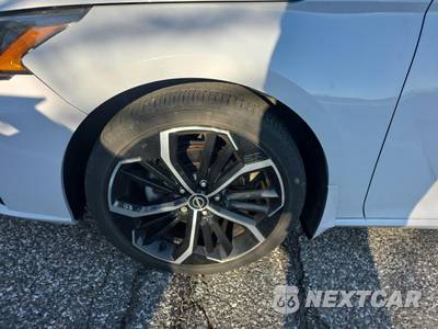 2023 Nissan Altima SR - zdjęcie 24 z 30 - miniatura