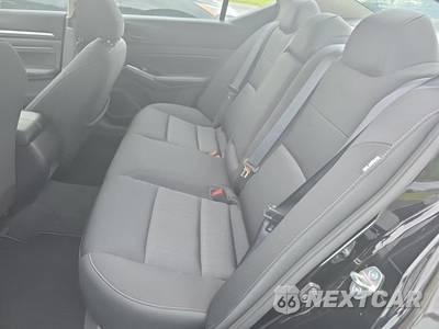 2023 Nissan Altima SV - zdjęcie 14 z 29 - miniatura