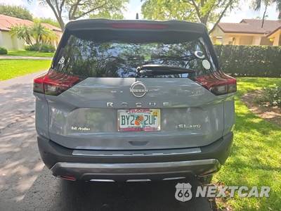 2023 Nissan Rogue SL - zdjęcie 6 z 29 - miniatura