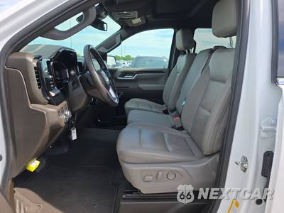 2025 GMC Sierra 1500 SLT Crew Cab Short Bed 4SA - zdjęcie 13 z 27 - miniatura