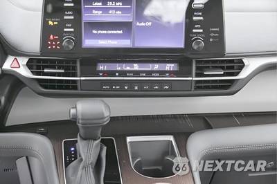 2024 Toyota Sienna LE 8-Passenger 120.5" WB - zdjęcie 37 z 46 - miniatura