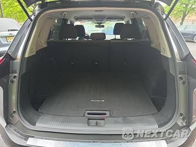 2023 Nissan Rogue SV - zdjęcie 17 z 24 - miniatura