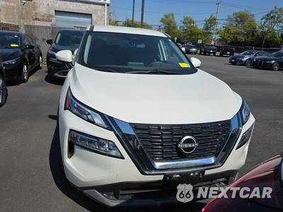 2023 Nissan Rogue SV - zdjęcie 2 z 31 - miniatura