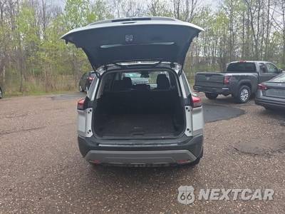 2023 Nissan Rogue SV - zdjęcie 17 z 22 - miniatura