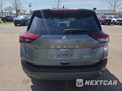 2023 Nissan Rogue SV - zdjęcie 6 z 26 - miniatura