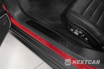 2021 Porsche Panamera GTS - zdjęcie 36 z 50 - miniatura
