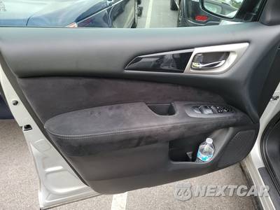 2014 Nissan Pathfinder SV - zdjęcie 9 z 32 - miniatura
