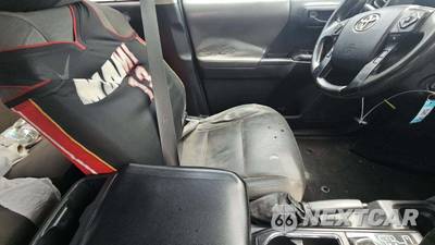 2019 Toyota Tacoma SR Crew Cab Medium Bed - zdjęcie 21 z 25 - miniatura