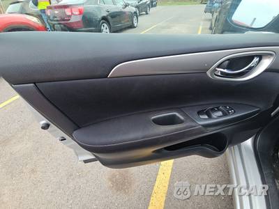 2014 Nissan Sentra SV - zdjęcie 9 z 20 - miniatura