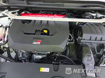 2023 Toyota GR Corolla Core - zdjęcie 15 z 28 - miniatura