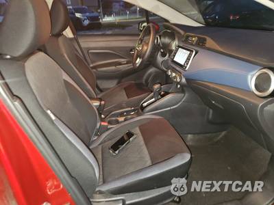 2025 Nissan Versa SV - zdjęcie 8 z 18 - miniatura