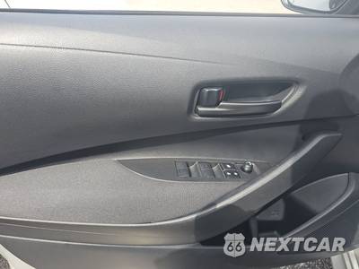 2025 Toyota Corolla LE Sedan - zdjęcie 9 z 19 - miniatura