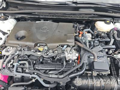 2025 Toyota Camry SE - zdjęcie 15 z 18 - miniatura