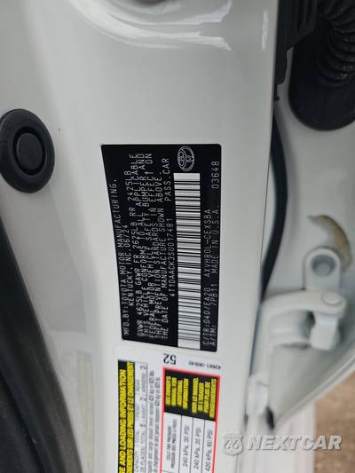 2025 Toyota Camry SE - zdjęcie 14 z 18 - miniatura