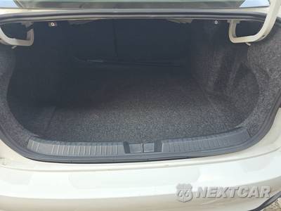 2025 Volkswagen Jetta S - zdjęcie 16 z 18 - miniatura