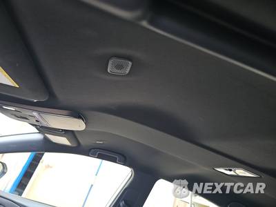 2025 Toyota Camry SE - zdjęcie 18 z 18 - miniatura
