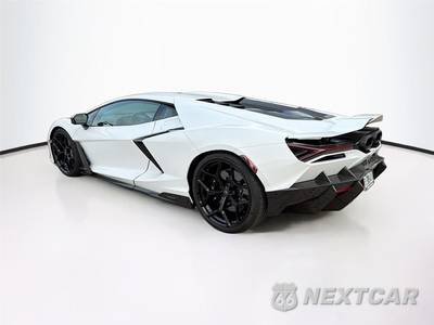 2024 Lamborghini Revuelto - zdjęcie 8 z 45 - miniatura