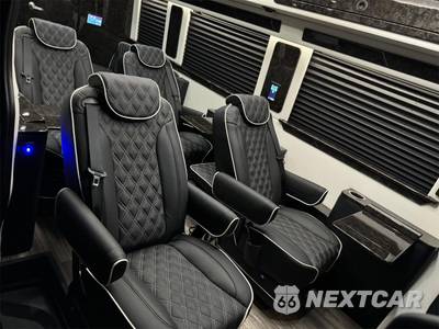 2024 Mercedes-Benz Sprinter 3500XD Cargo Van High Roof 170.0" WB - zdjęcie 32 z 50 - miniatura