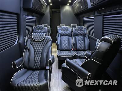 2024 Mercedes-Benz Sprinter 3500XD Cargo Van DRW High Roof 170.0" WB - zdjęcie 13 z 50 - miniatura