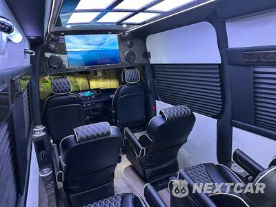 2024 Mercedes-Benz Sprinter 3500XD Cargo Van DRW High Roof 170.0" WB - zdjęcie 2 z 44 - miniatura