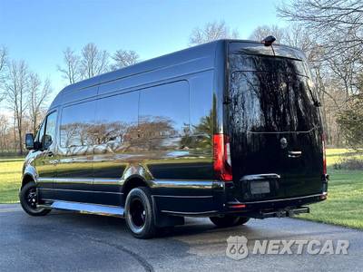2024 Mercedes-Benz Sprinter 3500XD Cargo Van DRW High Roof 170.0" WB - zdjęcie 8 z 50 - miniatura