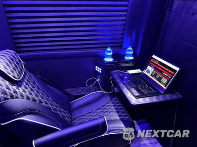 2024 Mercedes-Benz Sprinter 3500XD Cargo Van DRW High Roof 170.0" WB - zdjęcie 34 z 50 - miniatura
