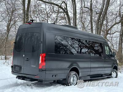 2024 Mercedes-Benz Sprinter 3500XD Cargo Van High Roof 170.0" WB - zdjęcie 34 z 43 - miniatura
