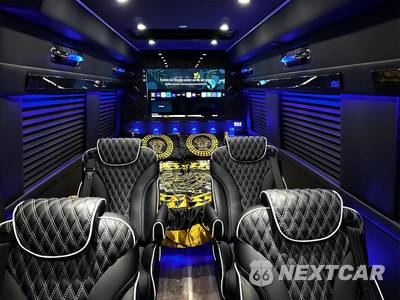 2024 Mercedes-Benz Sprinter 3500XD Cargo Van DRW High Roof 170.0" WB - zdjęcie 10 z 45 - miniatura