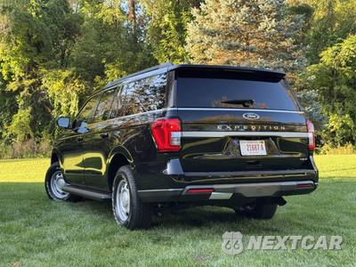 2023 Ford Expedition MAX XL - zdjęcie 10 z 16 - miniatura