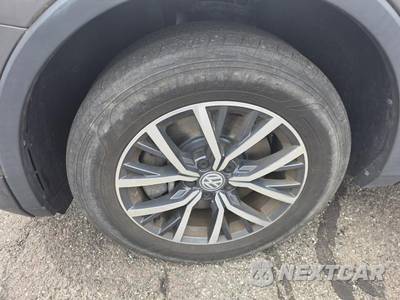 2020 Volkswagen Tiguan - zdjęcie 15 z 31 - miniatura