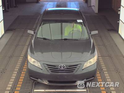 2009 Toyota Camry - zdjęcie 2 z 42 - miniatura