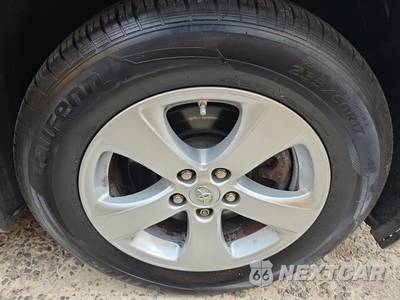 2014 Toyota Sienna LE 8-Passenger 119.3" WB - zdjęcie 9 z 31 - miniatura
