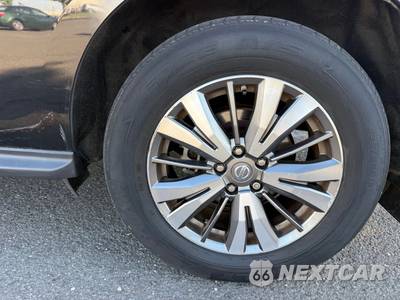 2018 Nissan Pathfinder S - zdjęcie 17 z 19 - miniatura