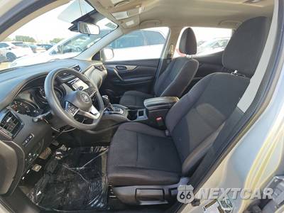 2020 Nissan Rogue Sport S - zdjęcie 7 z 18 - miniatura
