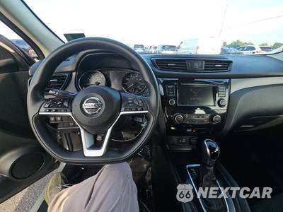 2020 Nissan Rogue Sport S - zdjęcie 11 z 18 - miniatura