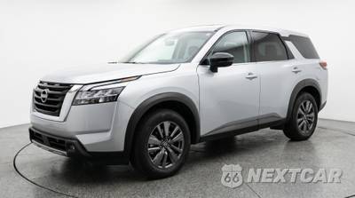 2025 Nissan Pathfinder SV - zdjęcie 3 z 12 - miniatura