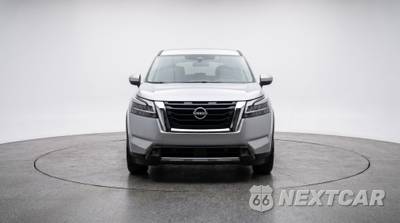 2025 Nissan Pathfinder SV - zdjęcie 2 z 12 - miniatura