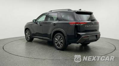 2025 Nissan Pathfinder SV - zdjęcie 5 z 12 - miniatura