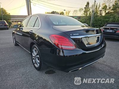 2018 Mercedes-Benz C 300 4MATIC Sedan - zdjęcie 8 z 22 - miniatura