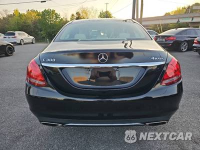 2018 Mercedes-Benz C 300 4MATIC Sedan - zdjęcie 7 z 22 - miniatura