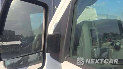 2019 Nissan NV2500 HD Cargo S High Roof 146.1" WB - zdjęcie 33 z 44 - miniatura