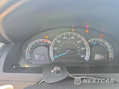2014 Toyota Camry SE Sport - zdjęcie 12 z 39 - miniatura