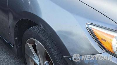 2014 Toyota Camry SE Sport - zdjęcie 31 z 39 - miniatura