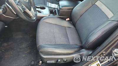 2014 Toyota Camry SE Sport - zdjęcie 38 z 39 - miniatura