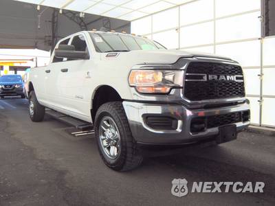 2022 Ram 3500 Tradesman Crew Cab Long Bed - zdjęcie 3 z 19 - miniatura